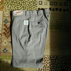 新品タグ付き！値下げしました！UNIQLOドライスタイルアップノータックパンツ