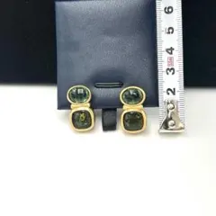 ケイ様限定✨ ゴールド グリーン スクエア型ダブルスタッドピアス