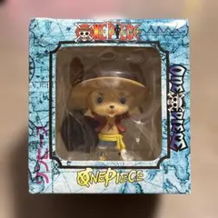 ワンピース　チョッパーフィギュア　ルフィコスプレ　新品　海外限定版　ルフィCos