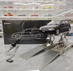 LCD 1/18 EG6