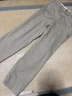 UNIQLO ストレートチノ（リラックスフィット） 79cm