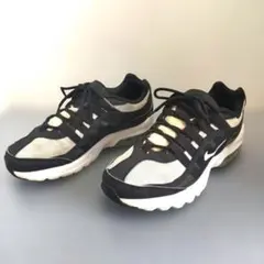 【即日発送❗️】Nike スポーツシューズ ブラック/ホワイト 23.5cm