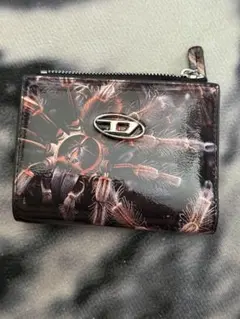 DIESEL 二つ折り財布 タランチュラ柄のサムネイル
