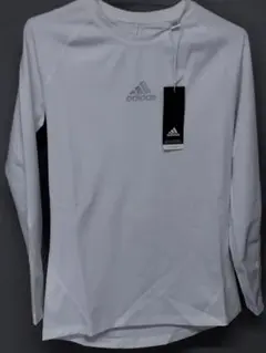 「新品未使用」adidas 長袖シャツ 新品タグ付き 定価4389円