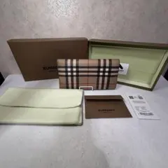 BURBERRY バーバリー ノバチェック 長財布 ベージュ　箱付き