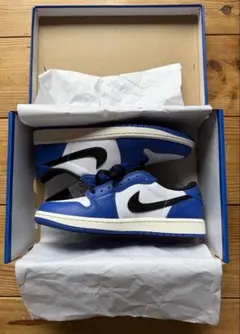 新品・未使用:NIKE Air Jordan 1 Retro Low OGのサムネイル