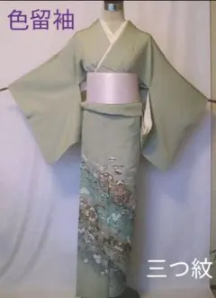 未着用　黒留袖　刺繍　五つ紋　比翼付き　菊　お屋敷　梅　松　着物　093w d 螺鈿 駒刺繍 金彩友禅 黒留袖 比翼仕立て 正絹 五つ紋 貝桶 黒