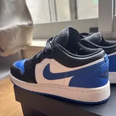 NIKEスニーカー
