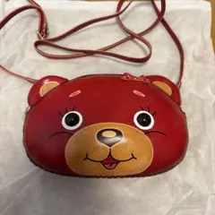 クマの顔デザイン 赤いバッグ　革製品
