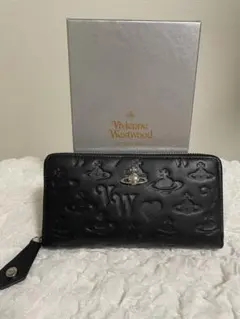 激推し【入手困難 新品】Vivienne Westwood 長財布 中柄 - メルカリ