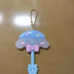 現在最安値　サンリオ　シナモロール　ロリポップチャーム