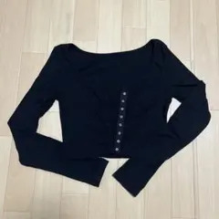 Dazy Sサイズ ボタン付きクロップドトップ