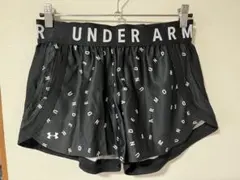 UNDER ARMOUR ブラックショートパンツ LG