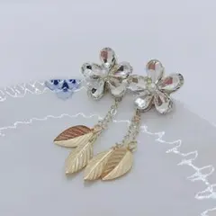 ★在庫処分SALE34★ラインストーンのお花がキラリ♪ハンドメイド☆ピアス