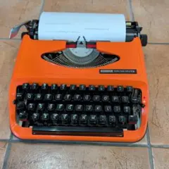アンティーク タイプライター オレンジ 昭和レトロ 動作未確認 - メルカリ