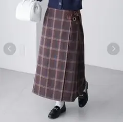 【美品】BONLECILL チェック ラップ風ロングスカート F ダブルベルトのサムネイル