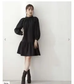 (新品・タグ付き)バックリボンワンピース