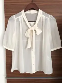 earth music&ecology 半袖ボウタイシャツ 未使用品