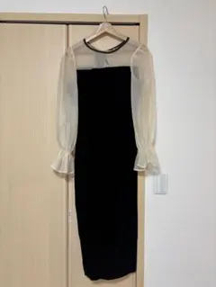 ブラックベルベットシフォンワンピース