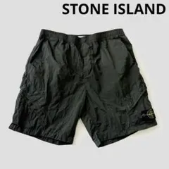 STONE ISLAND ストーンアイランド ナイロンメタル バミューダショーツのサムネイル