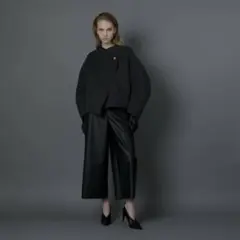 【新品未使用】heve ヘイブ WHIPバルーンスリーブBL ブラック ヘイブ heve FINスリーブBL ブラック Heve へイヴ