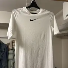 Nike Pro ホワイト インナー