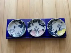 【新品】ピーターラビット豆皿３枚セットのサムネイル