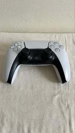 PlayStation 5 DualSense コントローラー