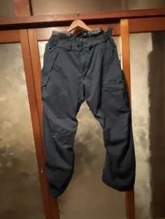241 スノーボードパンツ　XL