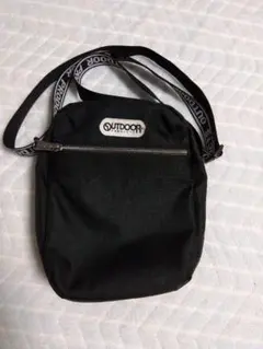 Item thumbnail for item ba3ac183-5abf-4c47-87f1-d5e97bf1d69f