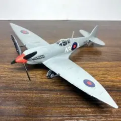 1/72 イギリス空軍　戦闘機　スピットファイア Mk.IXcのサムネイル