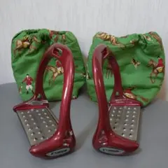 Item thumbnail for item 12aa7b8d-8b4e-4afe-83cf-ae0b777ff5cb