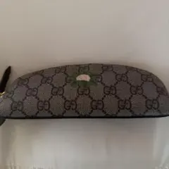GUCCI GGスプリーム ポーチ チェーンストラップ付 - メルカリ