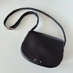 【Repetto】レペット クロスボディ ショルダーバッグ レザー ELLE掲載のサムネイル