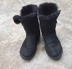 UGG ブラック ムートンブーツ ボタン付　黒　7 スエード　オーストラリア製