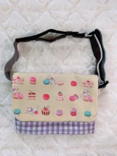 Item thumbnail for item cc43ba00-8352-44d0-b177-7e69ef7eaa7a