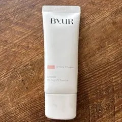 Byur バイユア セラムフィットヴェールデイUVエッセンス 化粧下地　日焼け止