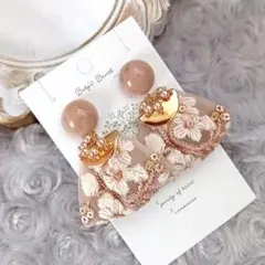 ☘インド刺繍リボンとマーブルカボションのイヤリング☘くすみピンク ピアス変更可◯