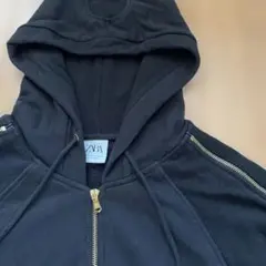 ブラック フルジップ パーカー