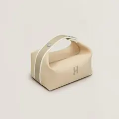 Item thumbnail for item 32dd40ba-cf5f-41bb-9db1-c19085231179