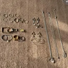 シルバーゴールドアクセサリーまとめ売り　イヤリング　ネックレス　リング
