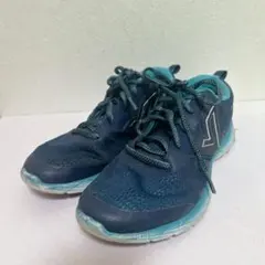 Item thumbnail for item a35e0300-91ba-40d9-920b-5ce2c9a93bf0