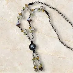 ハンドメイド　 天然石　ロングネックレス タッセル付き