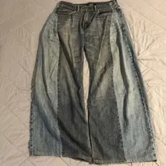 UNEVEN Levi's 再構築 フレアデニム パンツ