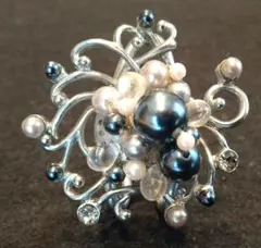 【USED】夜会巻きに便利♬　シンプルなヘアアクセサリー