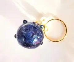 K-10392 玉乗り猫チャーム(夜空 星 月 星座 蛍シリーズ) - メルカリ