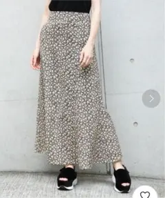 週末限定値下げ！人気完売商品！ハイウエストフラワーマキシスカート
