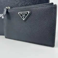 ほぼ未使用・付属品完備　プラダ フラグメントケース　カードケース　三角ロゴ