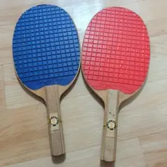 美品】サンラッキー フリーテニス 認定ラケット 2本セット（赤・黒