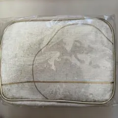 【新品未使用】資生堂　ノベルティ　ポーチ